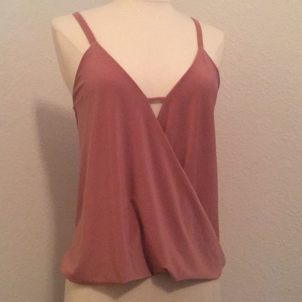 Lulu’s rose colored strappy top